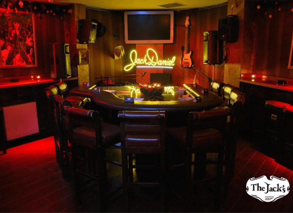 The Jack's Piano Club, the best music pub - Roll image 3